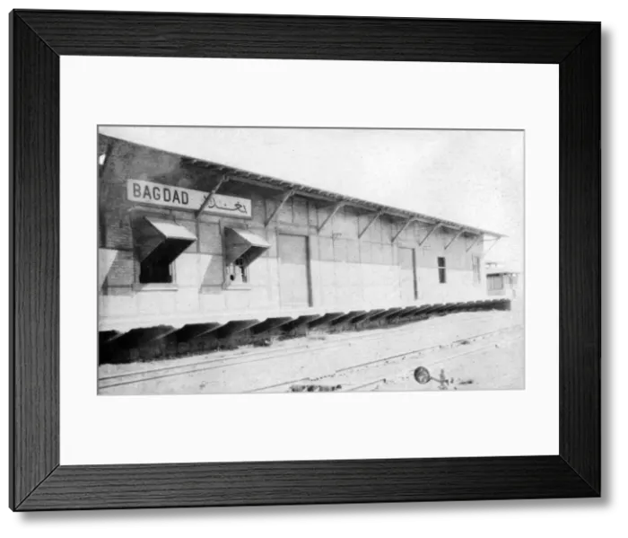 Framed Print : Baghdad south train station, Iraq, 1917-1919