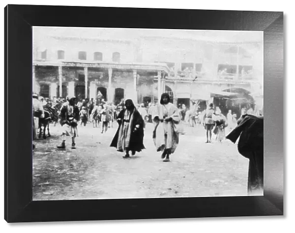 Busy square in Mosul, Mesopotamia, 1918