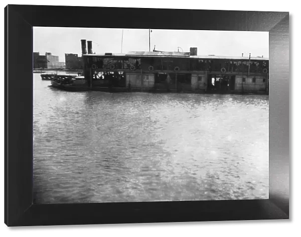 River boat on the Tigris, Mosul, Mesopotamia, 1918