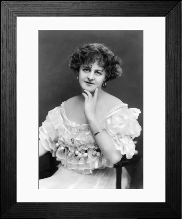 Framed Print : Marie Studholme (1875-1930), English actress, 1900s. Artist: Johnston & Hoffmann Framed Print : Marie Studholme (1875-1930), English actress, 1900s. Artist: Johnston & Hoffmann