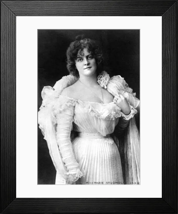 Framed Print : Marie Studholme (1875-1930), English actress, 1900s. Artist: W&D Downey Framed Print : Marie Studholme (1875-1930), English actress, 1900s. Artist: W&D Downey