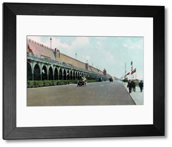 Framed Print : Madeira Road motor track, Brighton, East Sussex, c1900s-c1920s