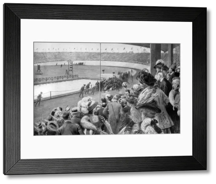 Framed Print : The finish of the marathon, Olympic Games, London, 1908, (c1920) Framed Print : The finish of the marathon, Olympic Games, London, 1908, (c1920)