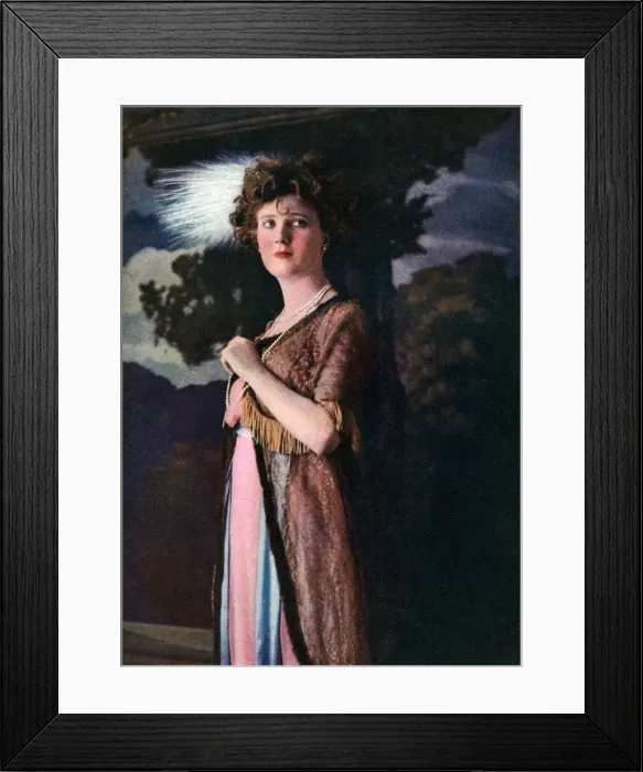 Framed Print : Gina Palerme, actress and dancer, 1911-1912 Framed Print : Gina Palerme, actress and dancer, 1911-1912