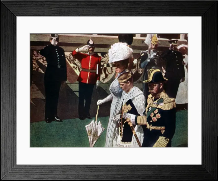 Framed Print : The investiture of the Prince of Wales, Carnarvon Castle, 1911-1912. Artist: Marshall Herskovitz Framed Print : The investiture of the Prince of Wales, Carnarvon Castle, 1911-1912. Artist: Marshall Herskovitz