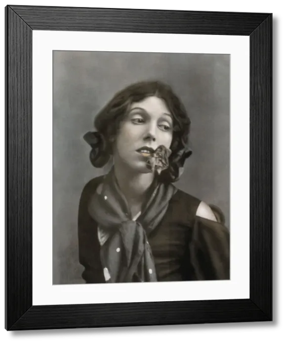 Framed Print : Dorothy Grahame in La Danse Des Apaches (1904), 1911-1912 Framed Print : Dorothy Grahame in La Danse Des Apaches (1904), 1911-1912