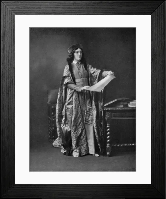 Framed Print : Amy Brandon Thomas (1890-1974), English actress, 1911-1912. Artist: Alfred Ellis & Walery Framed Print : Amy Brandon Thomas (1890-1974), English actress, 1911-1912. Artist: Alfred Ellis & Walery