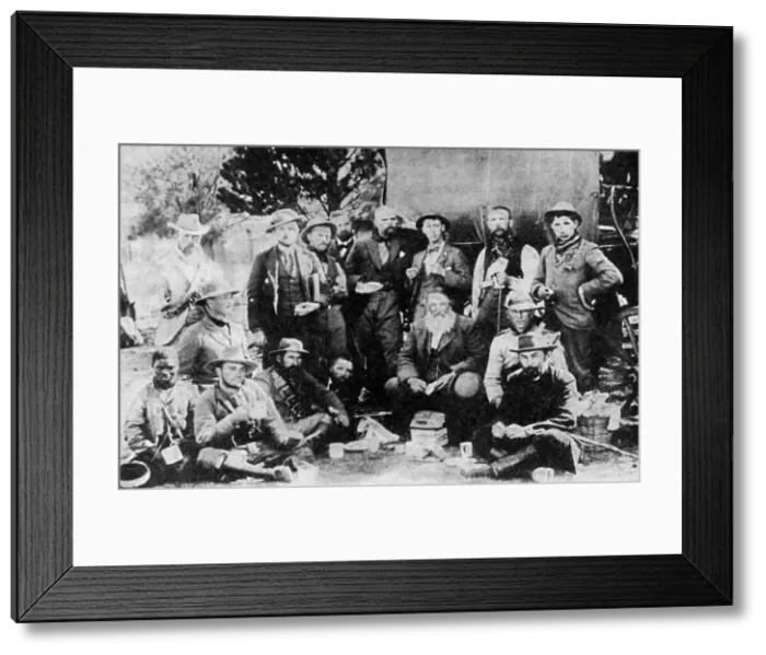 Framed Print : General Piet Joubert (1831-1900) and staff, late 19th century (1935) Framed Print : General Piet Joubert (1831-1900) and staff, late 19th century (1935)