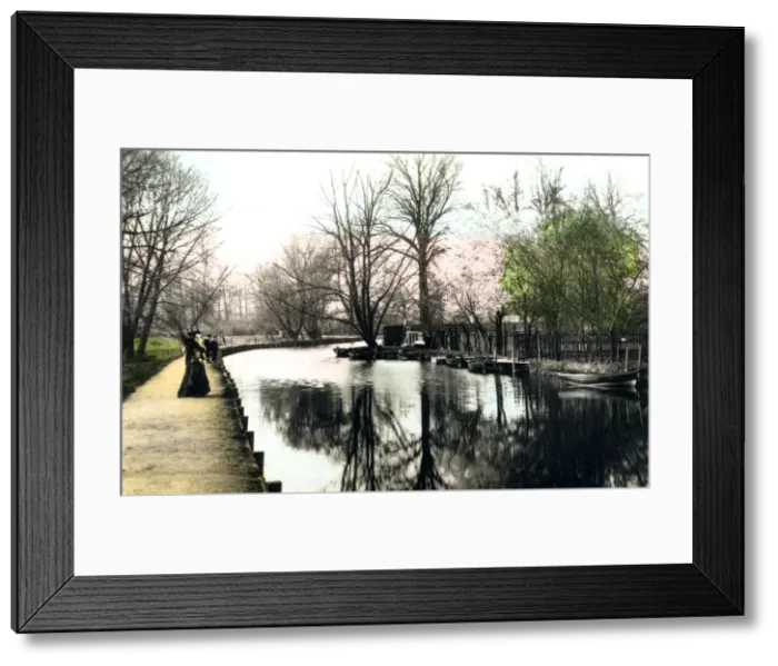 Framed Print : The River Gipping, Ipswich, 1926. Artist: Cavenders Ltd Framed Print : The River Gipping, Ipswich, 1926. Artist: Cavenders Ltd