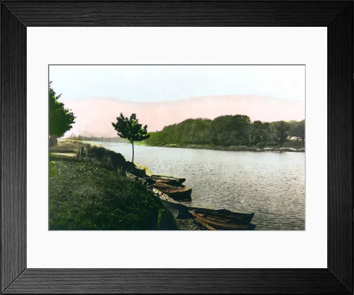 Framed Print : The River Tyne at Hexham, Northumberland, 1926. Artist: Cavenders Ltd Framed Print : The River Tyne at Hexham, Northumberland, 1926. Artist: Cavenders Ltd