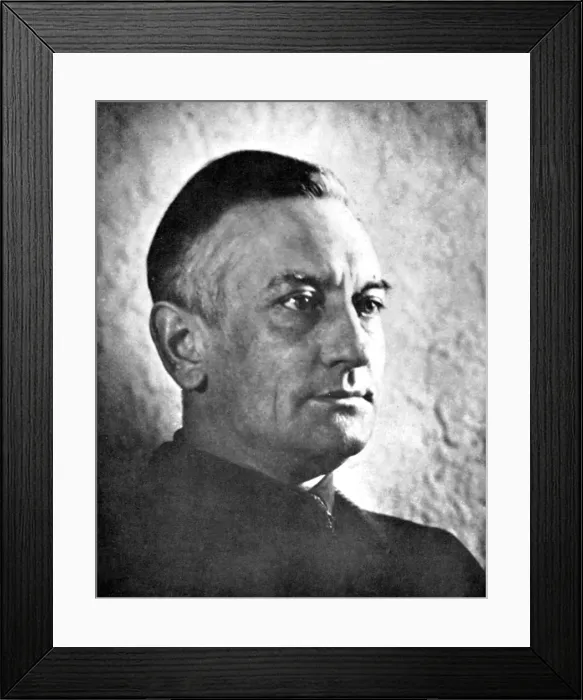 Framed Print : Gene Fowler (1890-1960), American journalist and author, early 20th century Framed Print : Gene Fowler (1890-1960), American journalist and author, early 20th century