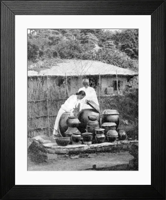 Framed Print : White-robed inhabitants of Korea, 1936. Artist: Wide World Photos
