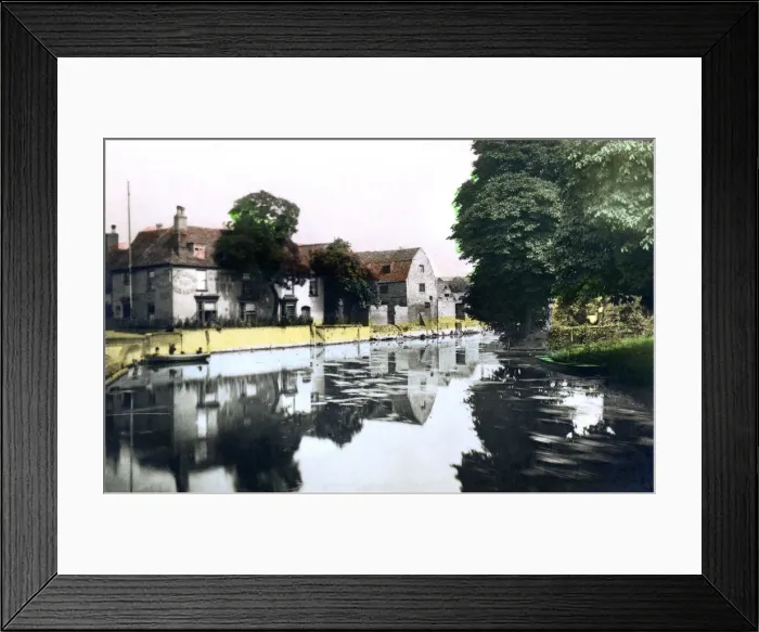 Framed Print : The River Ouse at Ely, Cambridgeshire, 1926. Artist: Cavenders Ltd Framed Print : The River Ouse at Ely, Cambridgeshire, 1926. Artist: Cavenders Ltd