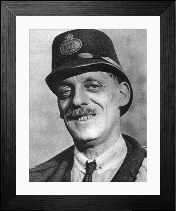 Framed Print : A postman, London, 1926-1927 Framed Print : A postman, London, 1926-1927
