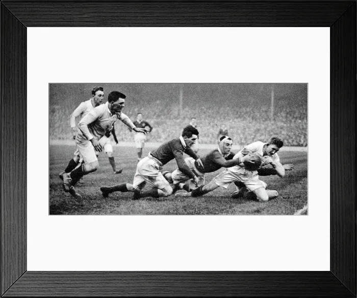 Framed Print : England scoring a try against Scotland, Twickenham, London, 1926-1927 Framed Print : England scoring a try against Scotland, Twickenham, London, 1926-1927
