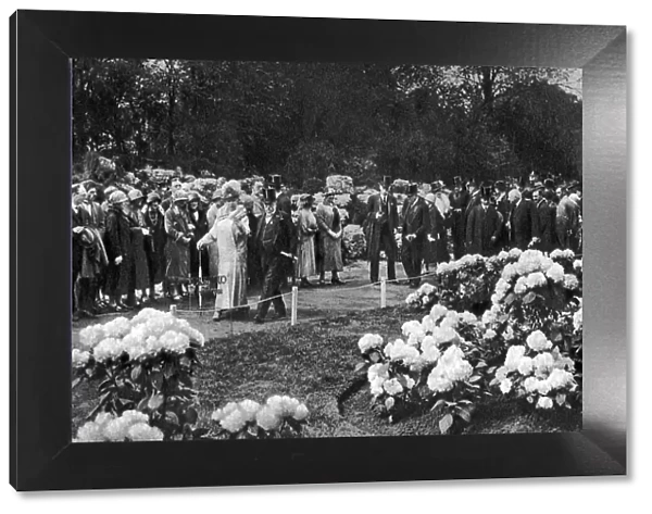 King George V and Queen Mary visit the annual spring flower show at Chelsea, London, 1926-1927