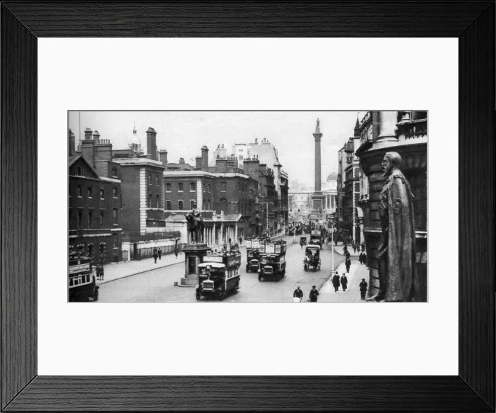 Framed Print : The Horse Guards, Old Guard House of Whitehall Palace, London, 1926-1927. Artist: Ellis Framed Print : The Horse Guards, Old Guard House of Whitehall Palace, London, 1926-1927. Artist: Ellis