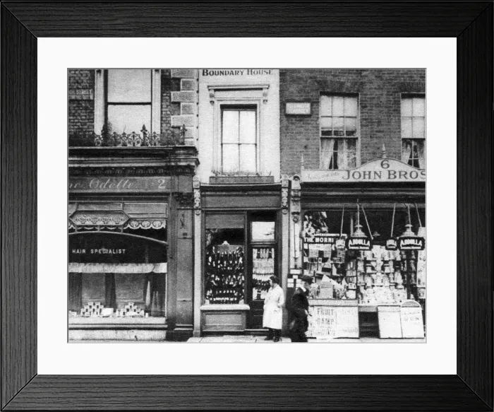 Framed Print : Boundary House, Notting Hill Gate, London, 1926-1927