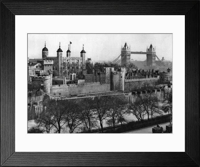 Framed Print : The Tower of London, 1926-1927. Artist: McLeish Framed Print : The Tower of London, 1926-1927. Artist: McLeish