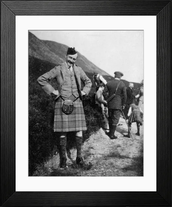 Framed Print : Prince Arthur (1883-1938), the only son of Arthur, Duke of Connaught, 1908. Artist: Queen Alexandra Framed Print : Prince Arthur (1883-1938), the only son of Arthur, Duke of Connaught, 1908. Artist: Queen Alexandra