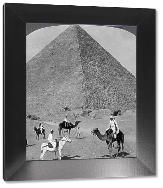 King Khufus tomb, the Great Phyramid of Giza, Egypt, 1905. Artist: Underwood & Underwood