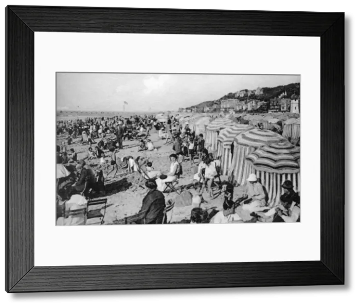 Framed Print : The beach, Trouville, France, c1920s Framed Print : The beach, Trouville, France, c1920s