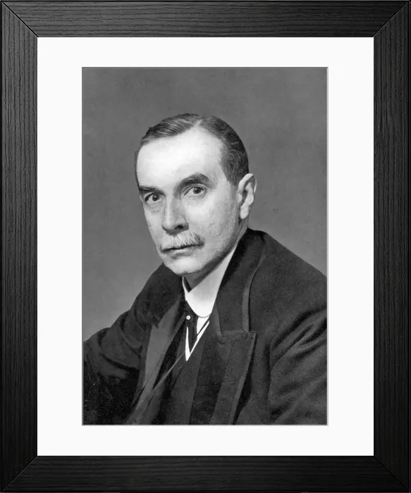 Framed Print : John Strachey (1860-1927), British journalist and newspaper proprietor, 1910 Framed Print : John Strachey (1860-1927), British journalist and newspaper proprietor, 1910