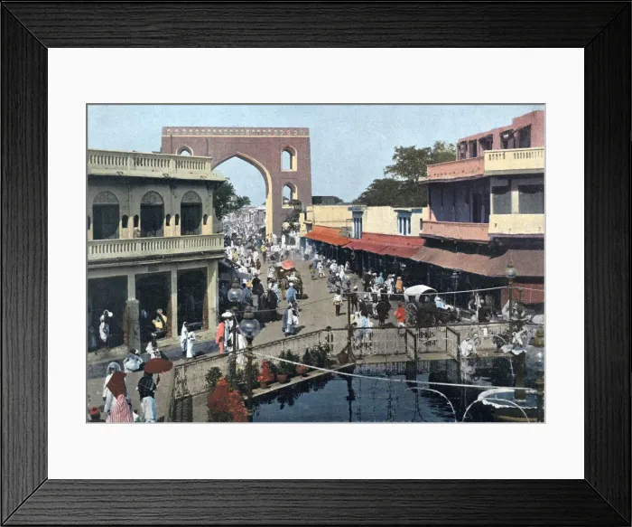 Framed Print : Hyderabad, India, c1880-1890 Framed Print : Hyderabad, India, c1880-1890