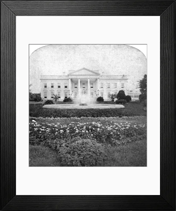 Framed Print : The White House, Washington, DC, USA, early 20th century. Artist: Underwood & Underwood Framed Print : The White House, Washington, DC, USA, early 20th century. Artist: Underwood & Underwood