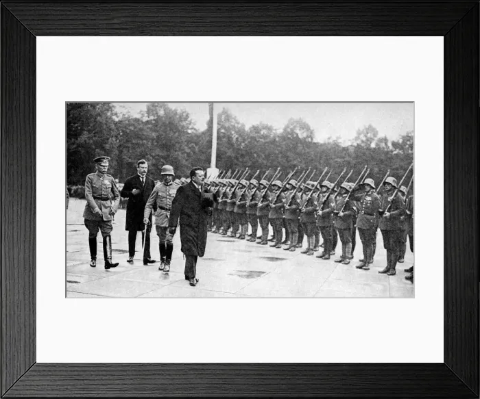 Framed Print : Friedrich Ebert (1871-1925) inspecting the troops, Germany, 1922 Framed Print : Friedrich Ebert (1871-1925) inspecting the troops, Germany, 1922