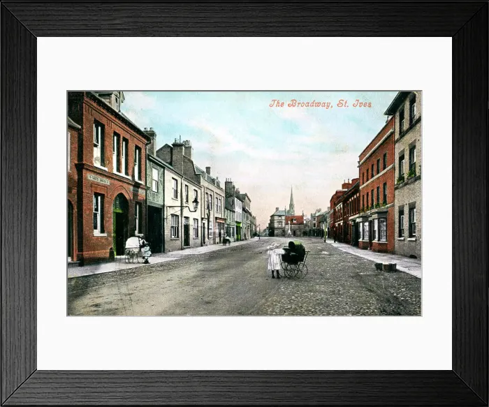 Framed Print : The Broadway, St Ives, Cambridgeshire, early 20th century. Artist: Valentine & Sons Framed Print : The Broadway, St Ives, Cambridgeshire, early 20th century. Artist: Valentine & Sons