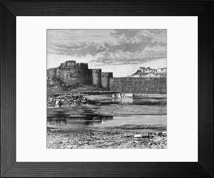 Framed Print : Ramparts of the town and citadel, Golconda, India, 1895 Framed Print : Ramparts of the town and citadel, Golconda, India, 1895