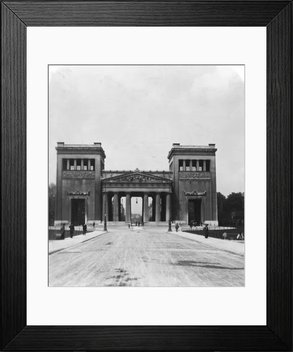 Framed Print : Propylaen, Munich, Germany, c1900. Artist: Wurthle & Sons Framed Print : Propylaen, Munich, Germany, c1900. Artist: Wurthle & Sons