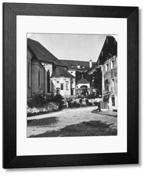 Framed Print : St Wolfgang, Salzkammergut, Austria, c1900s. Artist: Wurthle & Sons Framed Print : St Wolfgang, Salzkammergut, Austria, c1900s. Artist: Wurthle & Sons