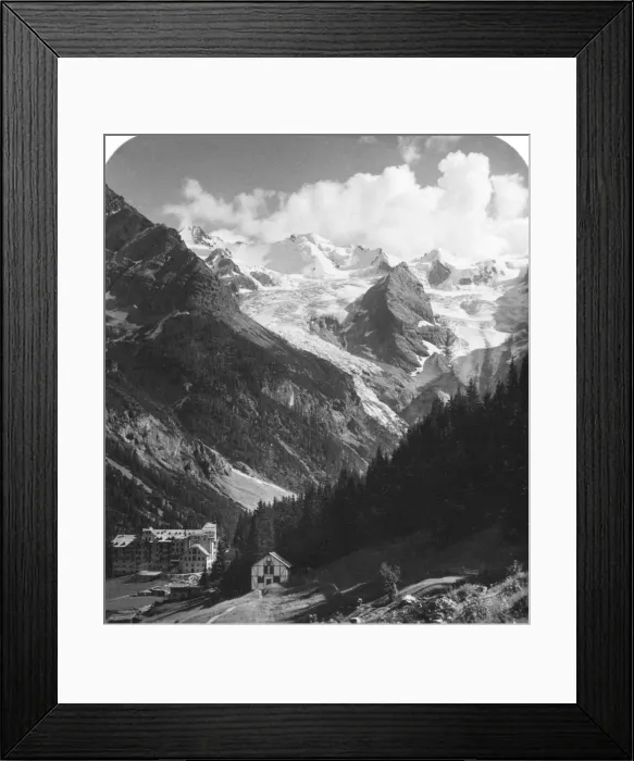Framed Print : A hotel in Trafoi, Italy, c1900. Artist: Wurthle & Sons Framed Print : A hotel in Trafoi, Italy, c1900. Artist: Wurthle & Sons