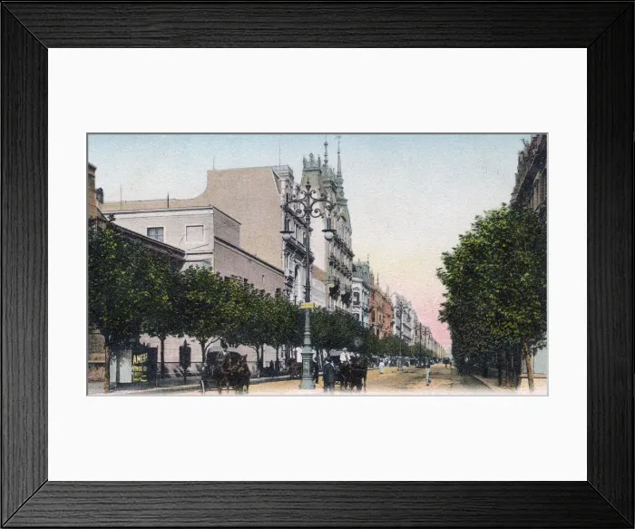 Framed Print : Avenida de Mayo, Buenos Aires, Argentina, early 20th century Framed Print : Avenida de Mayo, Buenos Aires, Argentina, early 20th century