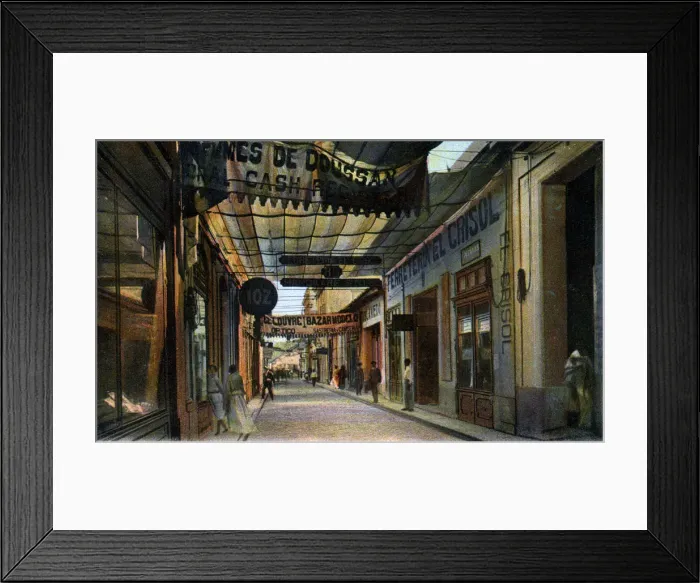 Framed Print : O Reilly Street, Havana, Cuba, early 20th century Framed Print : O Reilly Street, Havana, Cuba, early 20th century