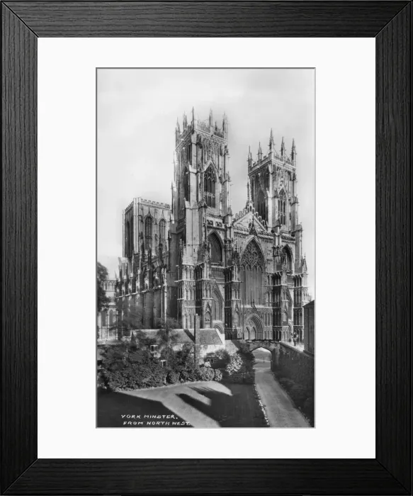 Framed Print : York Minster, York, Noth Yorkshire, early 20th century Framed Print : York Minster, York, Noth Yorkshire, early 20th century