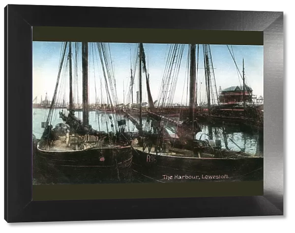 Lowestoft harbour, Suffolk, 1909