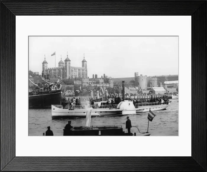 Framed Print : The opening of Tower Bridge, London, 1894 Framed Print : The opening of Tower Bridge, London, 1894