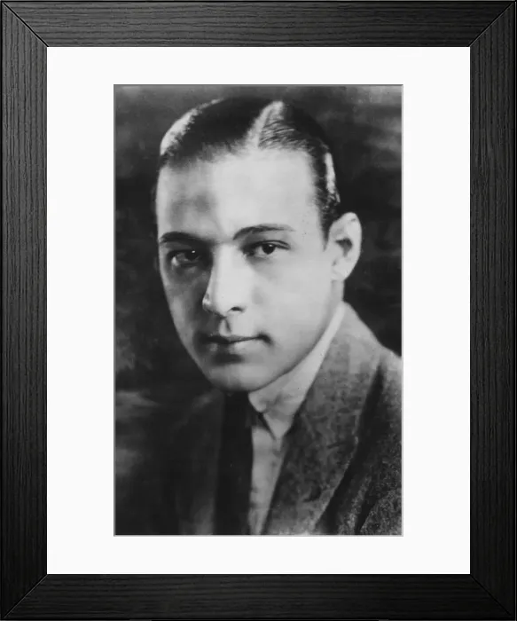 Framed Print : Rudolph Valentino (1895-1926), Italian actor, c1920s Framed Print : Rudolph Valentino (1895-1926), Italian actor, c1920s