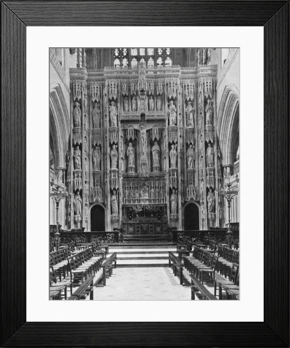 Framed Print : The reredos of Winchester Cathedral, 1924-1926 Framed Print : The reredos of Winchester Cathedral, 1924-1926