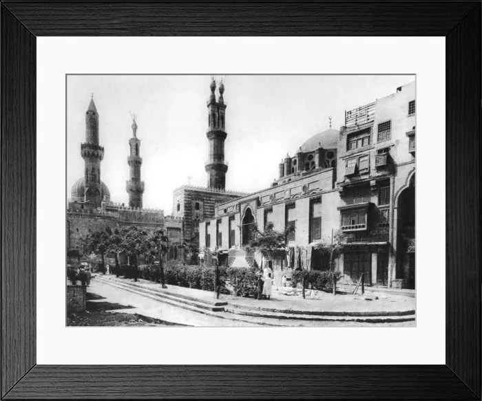 Framed Print : The Mosque of El-Arhan, Cairo, Egypt, c1920s Framed Print : The Mosque of El-Arhan, Cairo, Egypt, c1920s