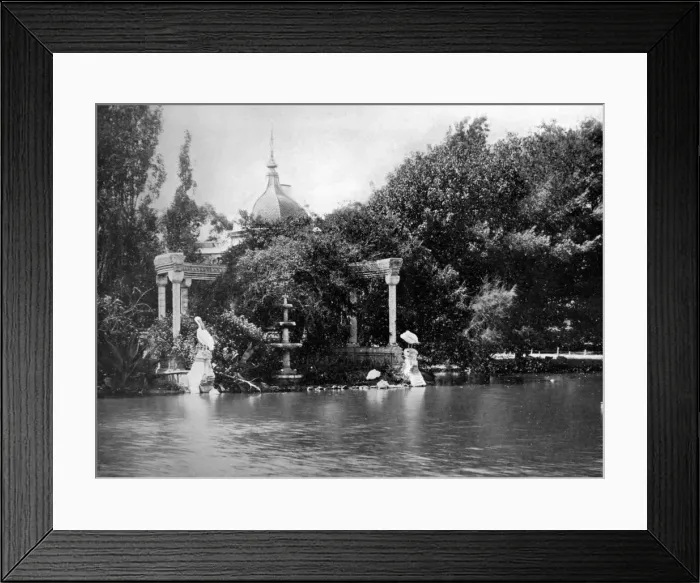 Framed Print : Zoological Gardens, Palermo Park, Buenos Aires, Argentina Framed Print : Zoological Gardens, Palermo Park, Buenos Aires, Argentina