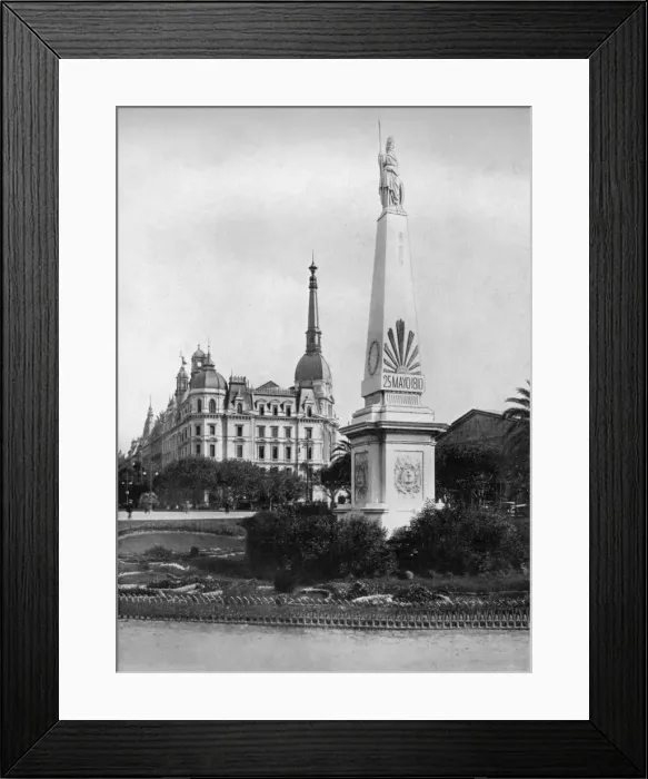 Framed Print : Argentine Independence monument, Buenos Aires, Argentina Framed Print : Argentine Independence monument, Buenos Aires, Argentina