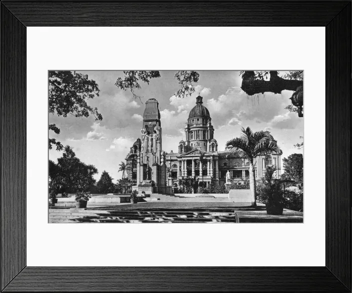 Framed Print : War Memorial and City Hall, Durban, South Africa Framed Print : War Memorial and City Hall, Durban, South Africa