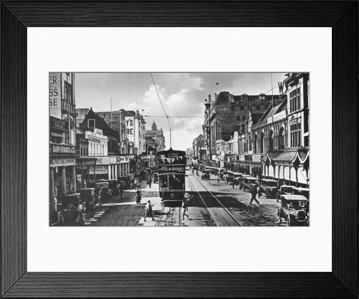 Framed Print : Tram on West Street, Durban, South Africa Framed Print : Tram on West Street, Durban, South Africa
