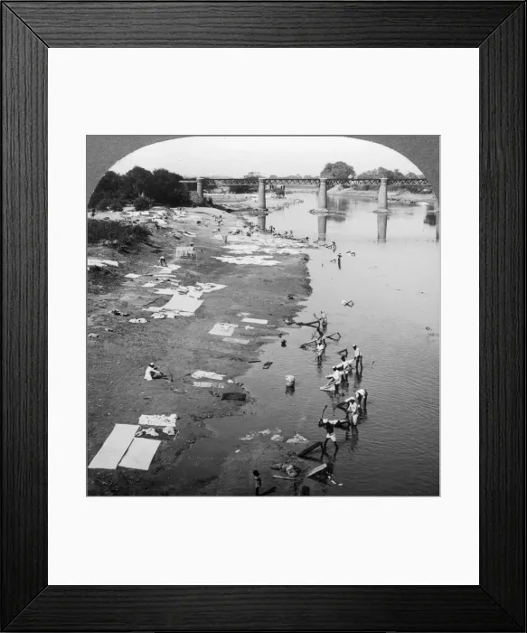 Framed Print : Dbobies washing clothes in the Goomti River, near Lucknow, India, 1900s. Artist: Underwood & Underwood Framed Print : Dbobies washing clothes in the Goomti River, near Lucknow, India, 1900s. Artist: Underwood & Underwood