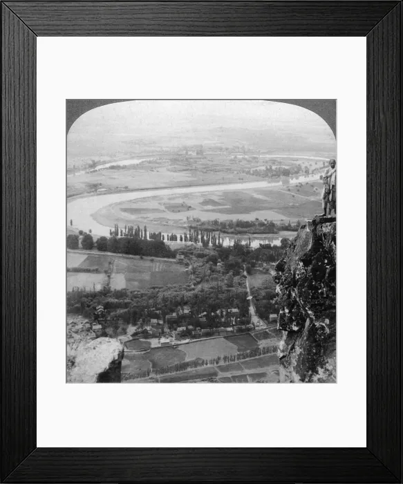 Framed Print : The Vale of Cashmere (Kashmir), India, 1903. Artist: Underwood & Underwood Framed Print : The Vale of Cashmere (Kashmir), India, 1903. Artist: Underwood & Underwood