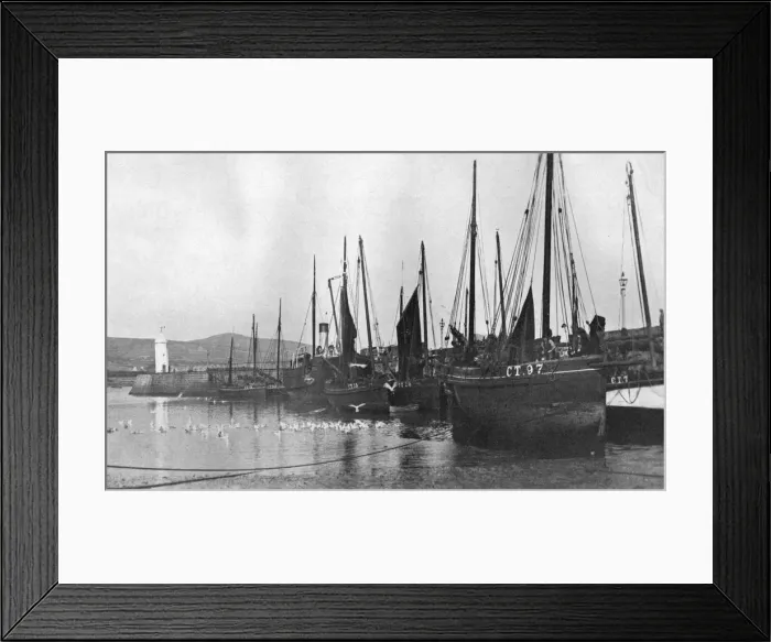 Framed Print : Fishing boats in Port St Mary harbour, Isle of Man, 1924-1926 Framed Print : Fishing boats in Port St Mary harbour, Isle of Man, 1924-1926